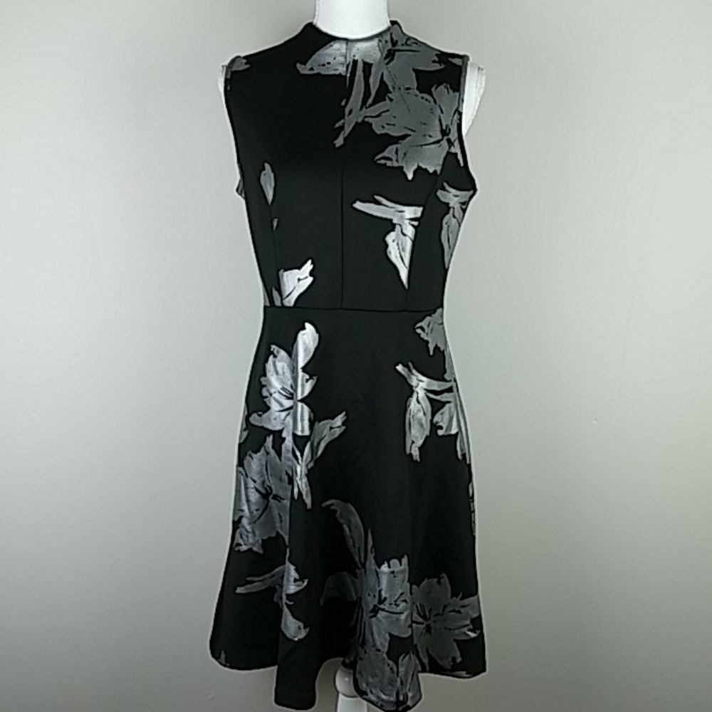 Apt 9 sleeveless black floral modest dress size 6